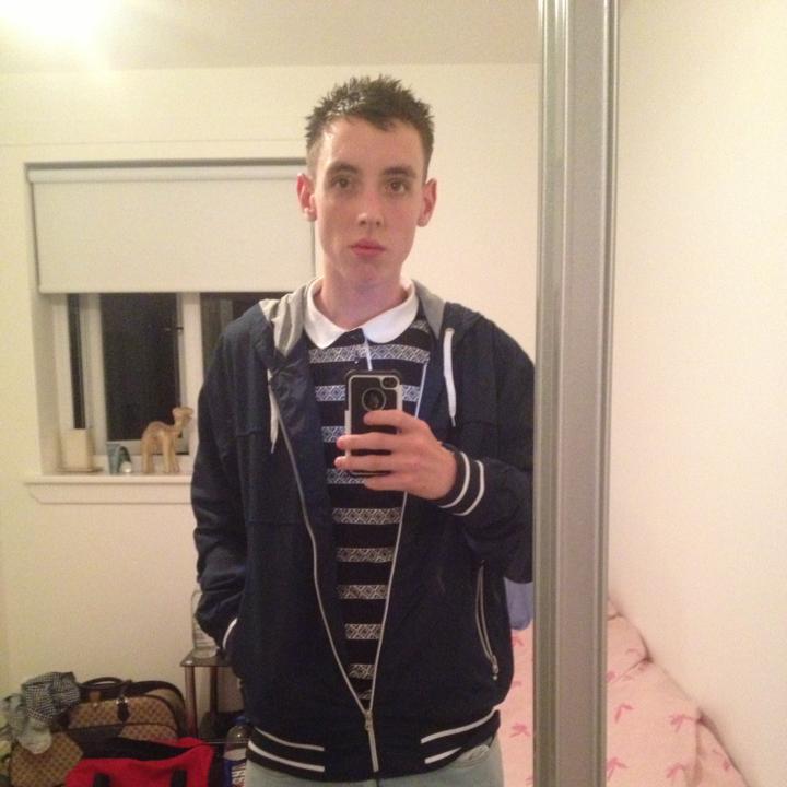 English Lads Mirror Selfshots